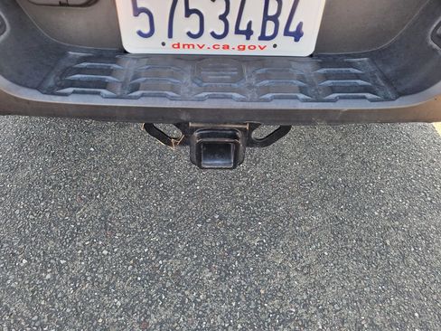 Used 2023 Toyota Tacoma SR5 AWD/4WD image 6