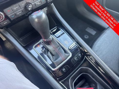 Used 2024 Jeep Compass Trailhawk image 25