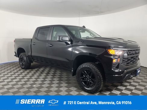 New 2026 Chevrolet Silverado 1500 Custom Trail Boss w/ Midnight Edition image 1