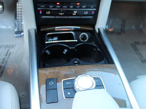 Used 2015 Mercedes-Benz E 350 4MATIC Wagon image 27