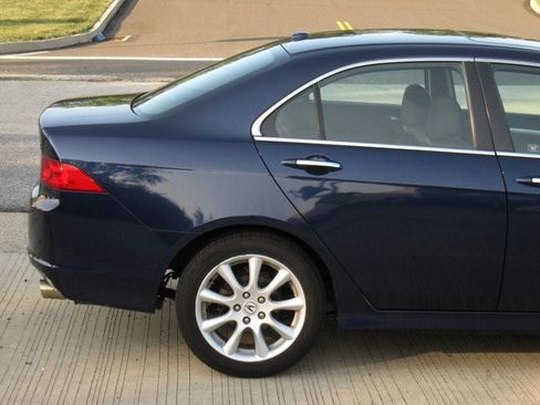 Used 2007 Acura TSX w/ Navigation FWD image 11
