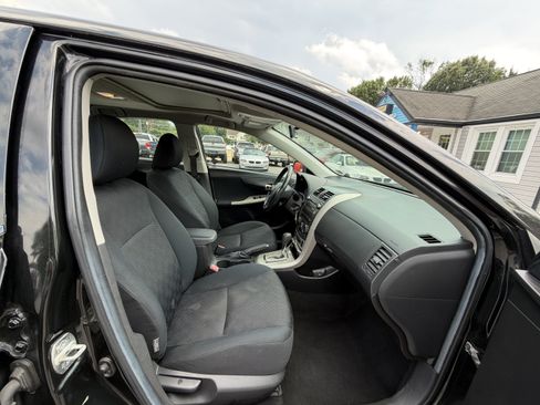 Used 2010 Toyota Corolla S FWD image 15