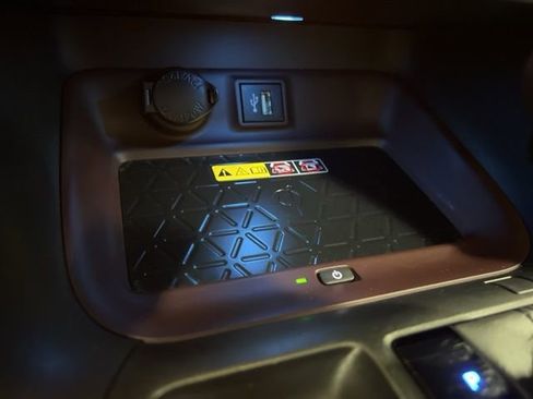 Used 2024 Toyota RAV4 Limited w/ Advanced Technology Package image 35