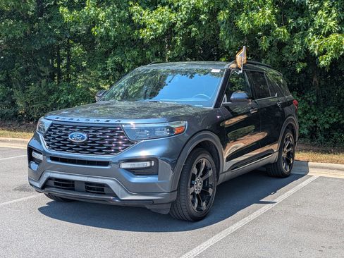 Certified 2022 Ford Explorer ST-Line w/ Class IV Trailer Tow Package RWD image 6
