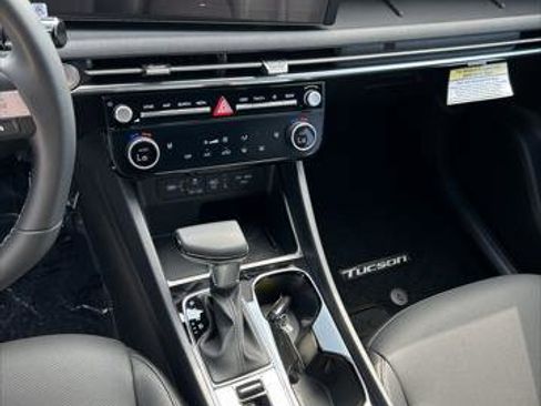 New 2025 Hyundai Tucson XRT image 19