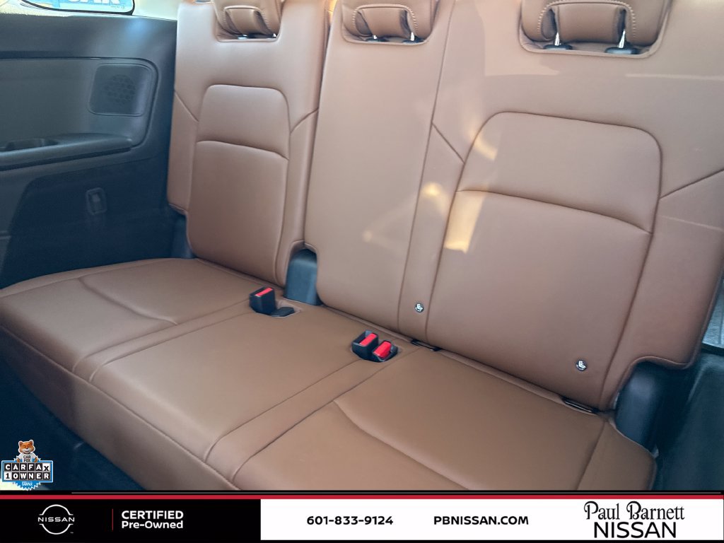 Certified 2025 Nissan Pathfinder Platinum FWD image 30