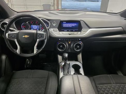 Used 2019 Chevrolet Blazer LT FWD image 8