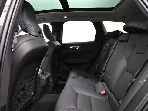 New 2025 Volvo XC60 B5 Plus w/ Protection Package Premier image 25