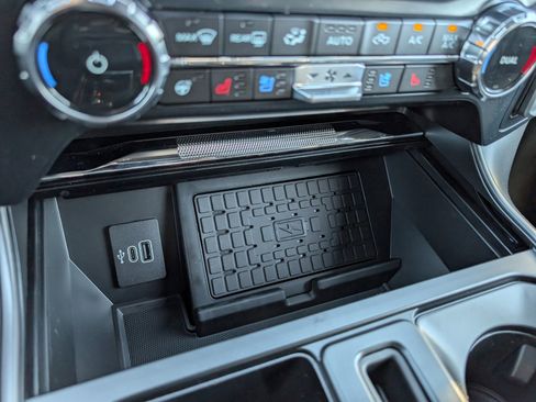 New 2025 Ford F150 Lariat w/ Equipment Group 501A Mid image 19