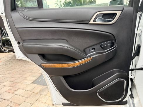 Used 2020 GMC Yukon Denali AWD/4WD image 29