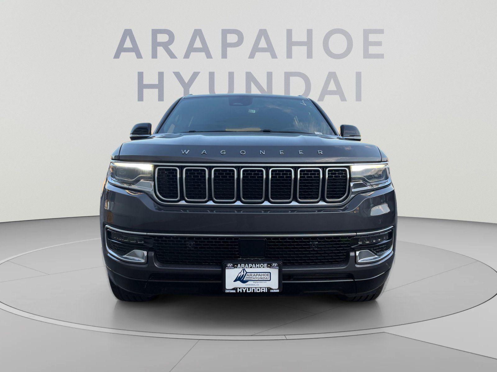 Used 2023 Jeep Wagoneer 4WD w/ Premium Group I image 8