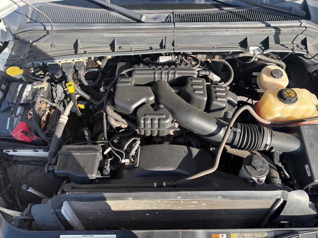 Used 2015 Ford F250 XL w/ Power Equipment Group AWD/4WD image 28