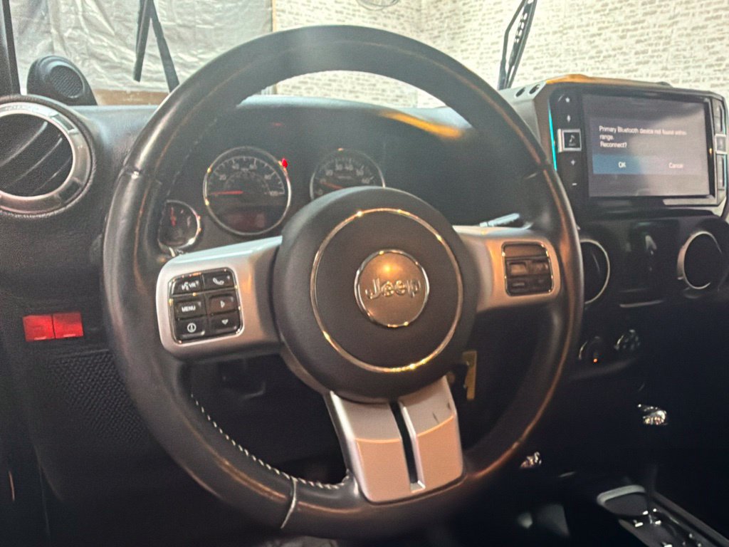 Used 2014 Jeep Wrangler Unlimited Rubicon AWD/4WD image 20