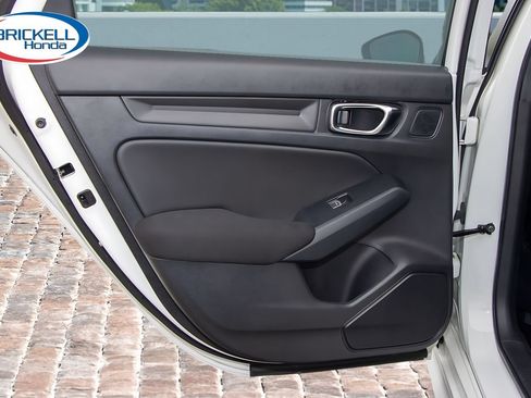 Certified 2025 Honda Civic Sport image 12