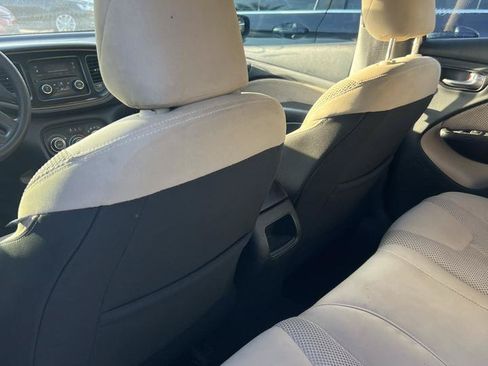 Used 2016 Dodge Dart SXT FWD image 5