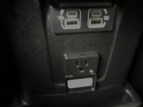 Used 2020 Jeep Wrangler Unlimited Rubicon w/ Quick Order Package 28Y Recon image 42