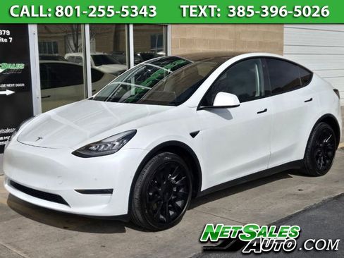 Used 2021 Tesla Model Y Long Range image 1