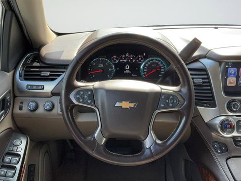 Used 2020 Chevrolet Tahoe Premier AWD/4WD image 15