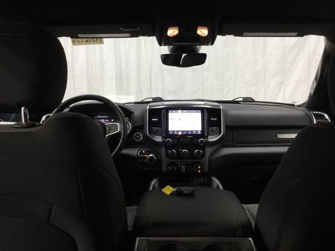 Used 2022 RAM 1500 Big Horn AWD/4WD image 38