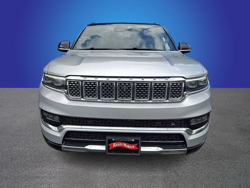 Used 2024 Jeep Grand Wagoneer L Series III AWD/4WD image 2
