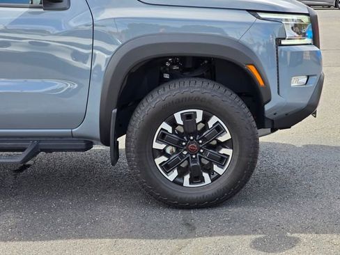 Used 2024 Nissan Frontier PRO-4X w/ Off-Road Protection Package image 9