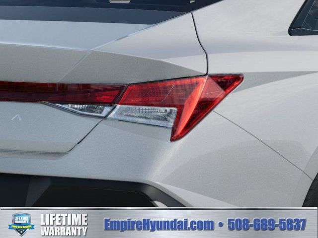 New 2026 Hyundai Elantra SE FWD image 10