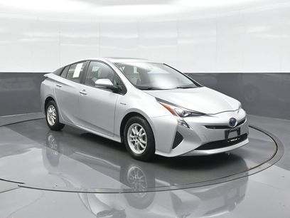 Certified 2018 Toyota Prius Four w/ Advanced Technology Package