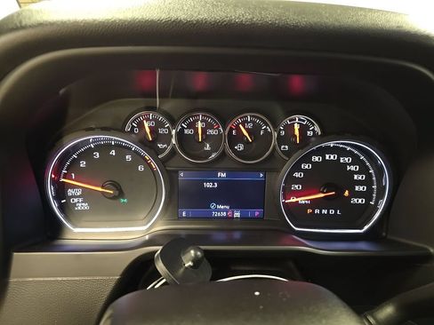 Used 2020 Chevrolet Silverado 1500 RST w/ True North Edition AWD/4WD image 2
