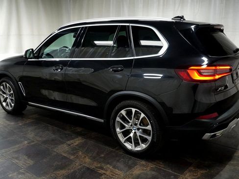 Used 2021 BMW X5 xDrive40i w/ Premium Package image 9