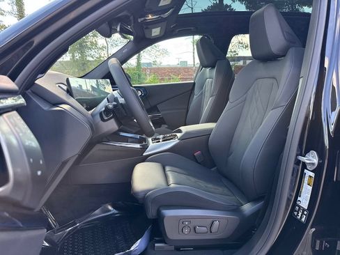 New 2026 BMW X3 xDrive30i w/ Premium Package AWD/4WD image 10