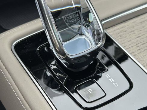 New 2026 Volvo XC90 B6 Plus image 27