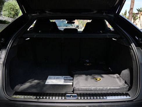 Used 2024 Lamborghini Urus Performante image 33