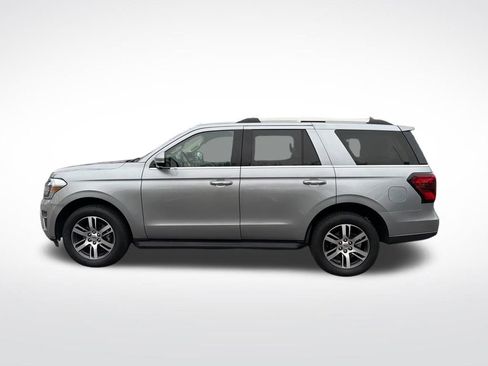 Used 2024 Ford Expedition Limited RWD image 8