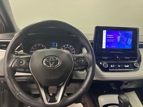 Used 2024 Toyota Corolla SE w/ SE Premium Package FWD image 15