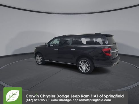 Used 2024 Ford Expedition Max Limited AWD/4WD image 10