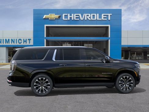 New 2026 Chevrolet Suburban High Country AWD/4WD image 5
