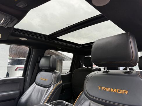 Certified 2022 Ford F150 Tremor w/ Equipment Group 402A High image 15