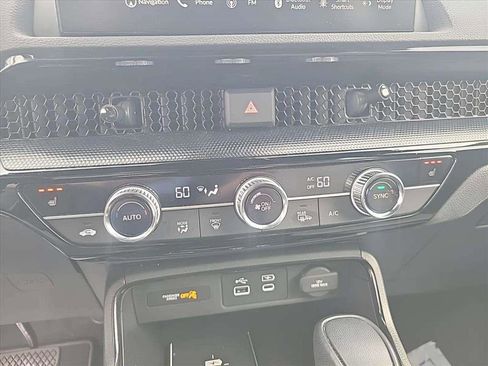 Used 2023 Honda CR-V Sport Touring image 10