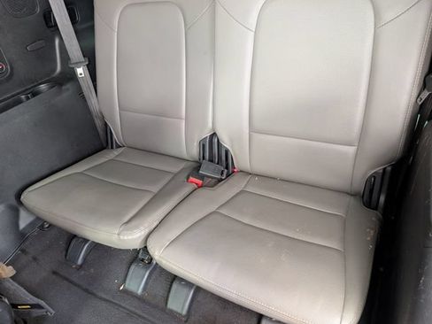 Used 2017 Hyundai Santa Fe Limited AWD/4WD image 31