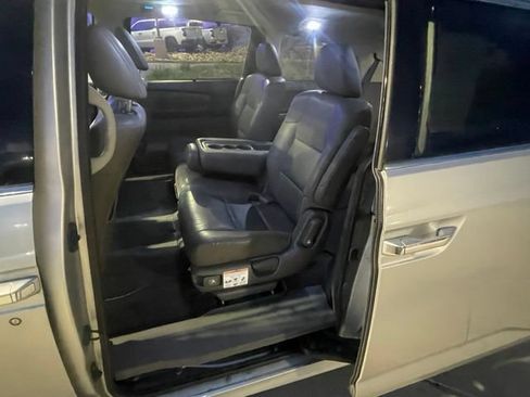 Used 2013 Honda Odyssey Sport-L image 27