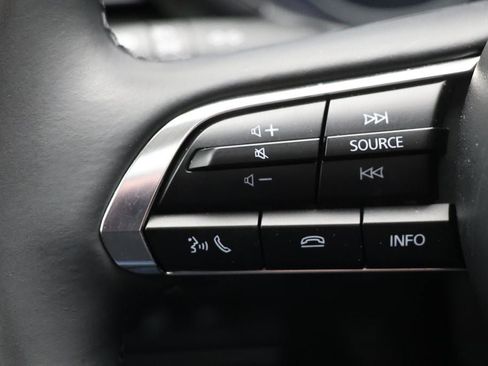 Used 2025 MAZDA MAZDA3 s image 19