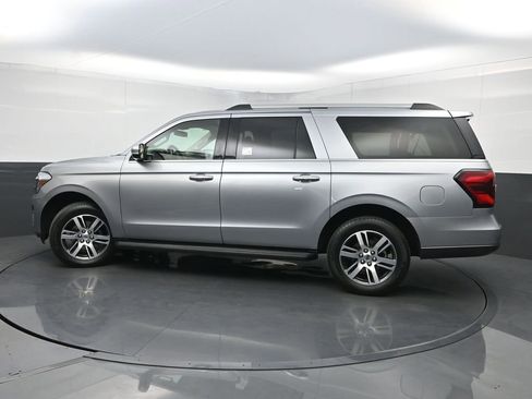 Used 2024 Ford Expedition Max Limited image 45