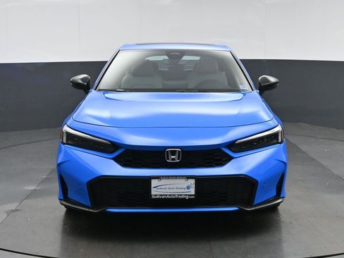 Used 2025 Honda Civic Sport Touring image 2