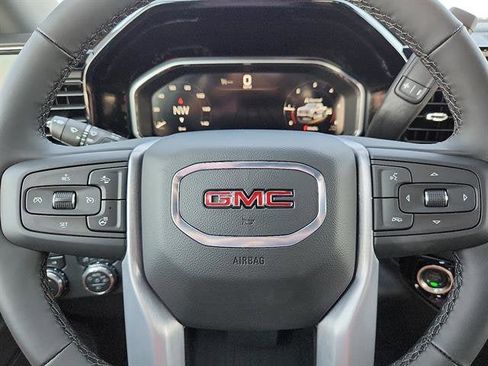 New 2026 GMC Sierra 1500 Elevation image 19