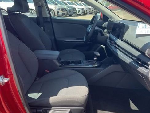 Used 2025 Kia K4 FWD image 31