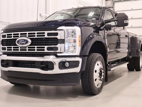 Certified 2024 Ford F450 XLT w/ 360-Degree Camera Package AWD/4WD image 6