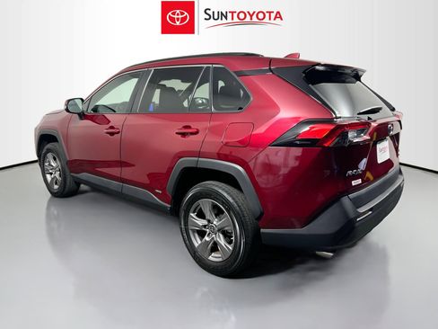 Used 2024 Toyota RAV4 LE image 6