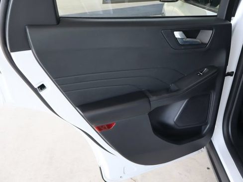 Used 2022 Ford Escape SEL FWD image 39