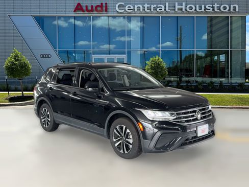 Used 2024 Volkswagen Tiguan S image 7