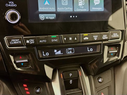 Used 2024 Honda Odyssey EX-L image 23